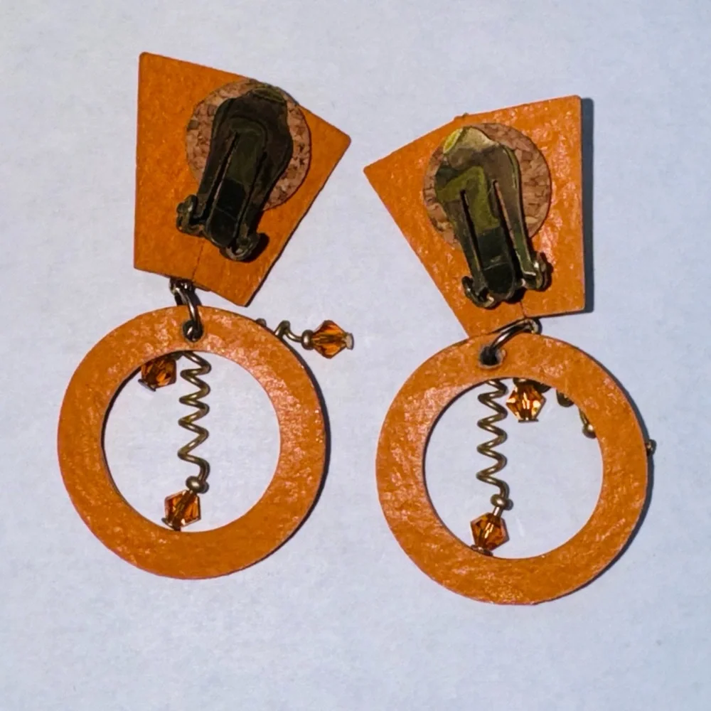 MAM VINTAGE RETRO 80’s CLIP ON EARRINGS ORANGE COLOR